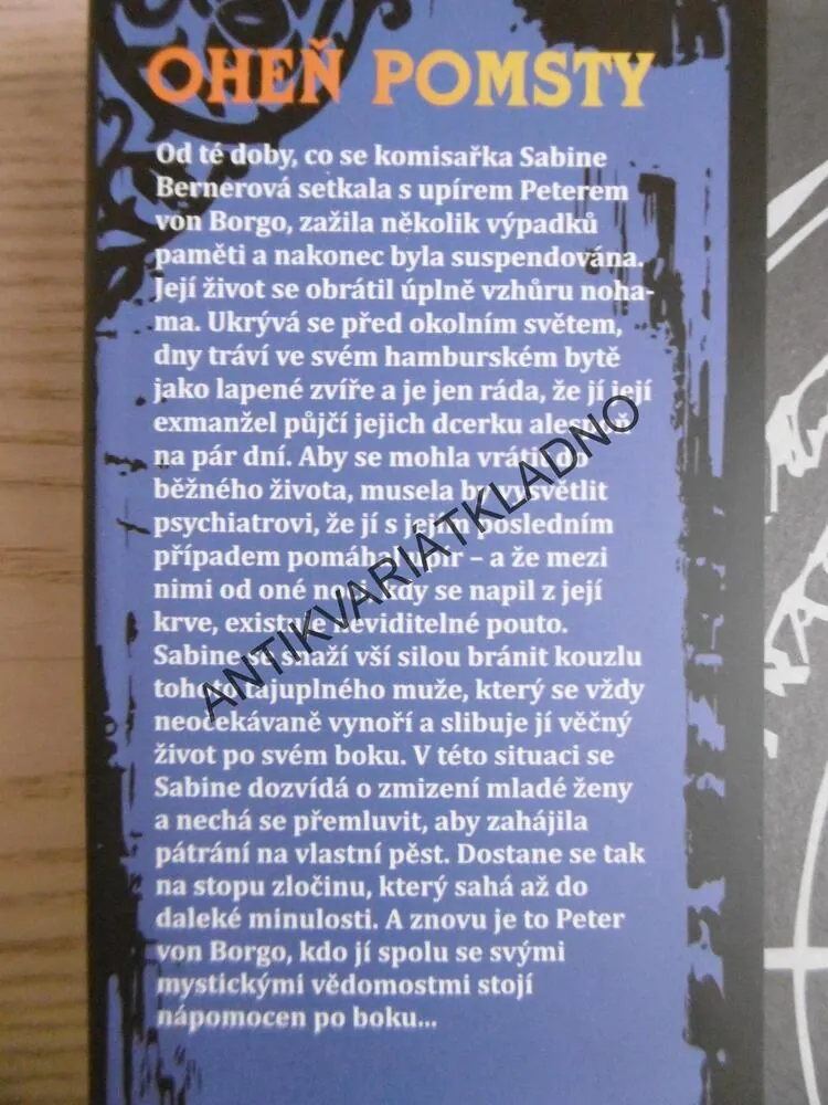 OHEŇ POMSTY, ULRIKE SCHWEIKERT, **an