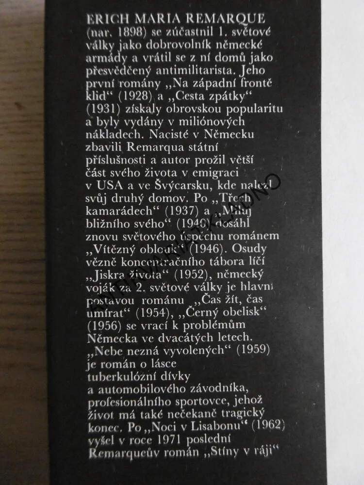 NEBE NEZNÁ VYVOLENÝCH, ERICH MARIA REMARQUE, **an