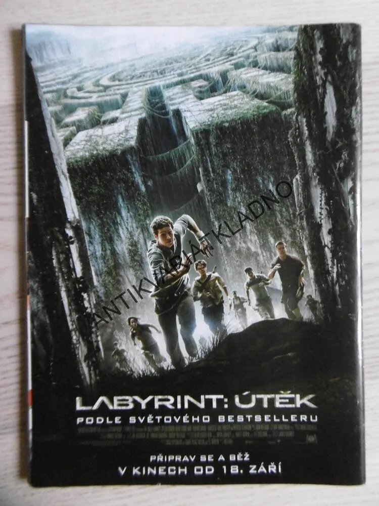 SVĚT NA DLANI 10/2014,EBOLA? 