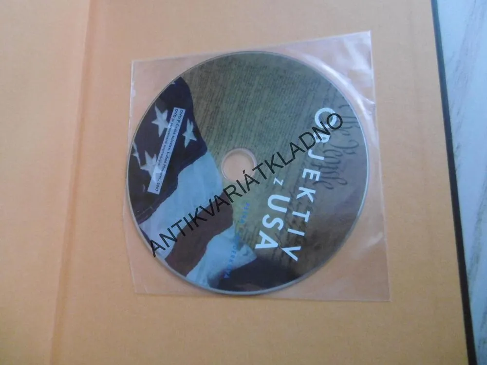 OBJEKTIV Z USA, PETRA FLANDERKOVÁ, **an