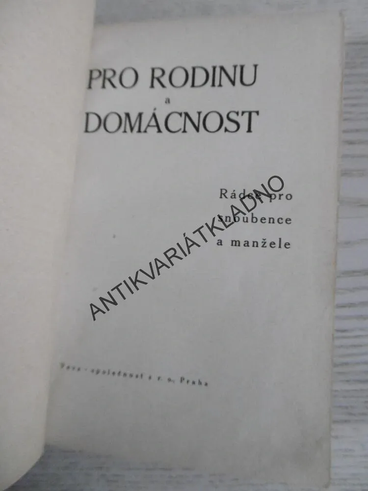 PRO RODINU A DOMÁCNOST, **an