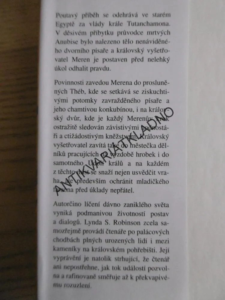 PŘÍBYTEK MRTVÝCH, LYNDA S. ROBINSON, **an