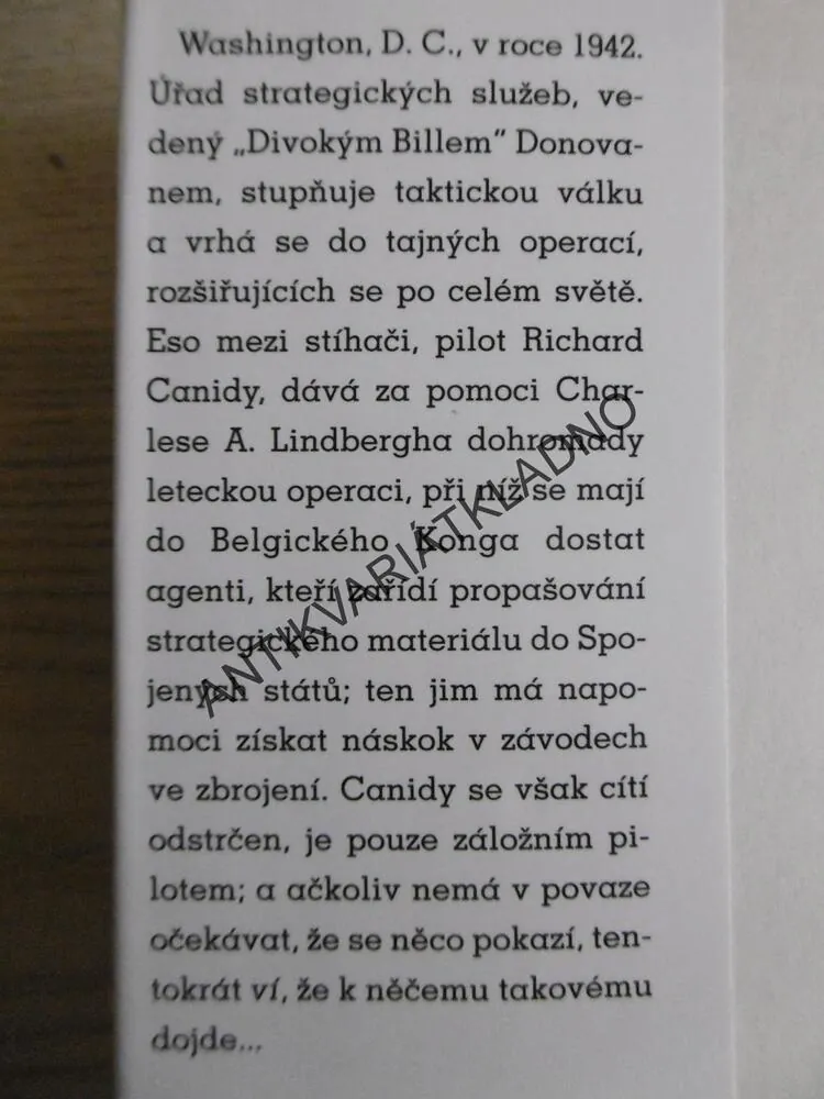 TAJNÝ LET DO AFRIKY, W. E. B. GRIFFIN, **an