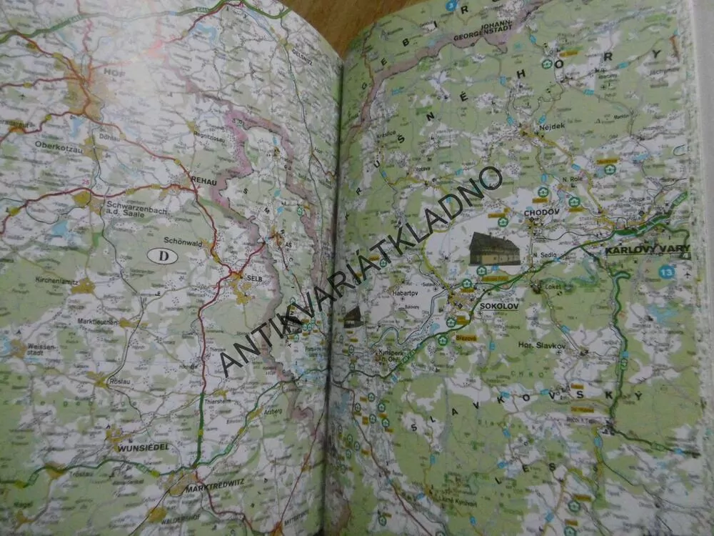 555 PAMÁTEK LIDOVÉ ARCHITEKTURA ČESKÉ REPUBLIKY, + MAPA, **an