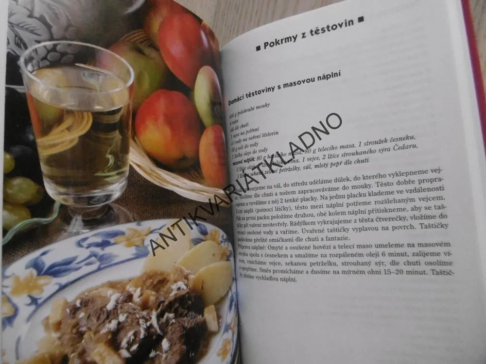 VAŘÍME NA VÍNĚ, MILUŠE HORÁČKOVÁ, **an