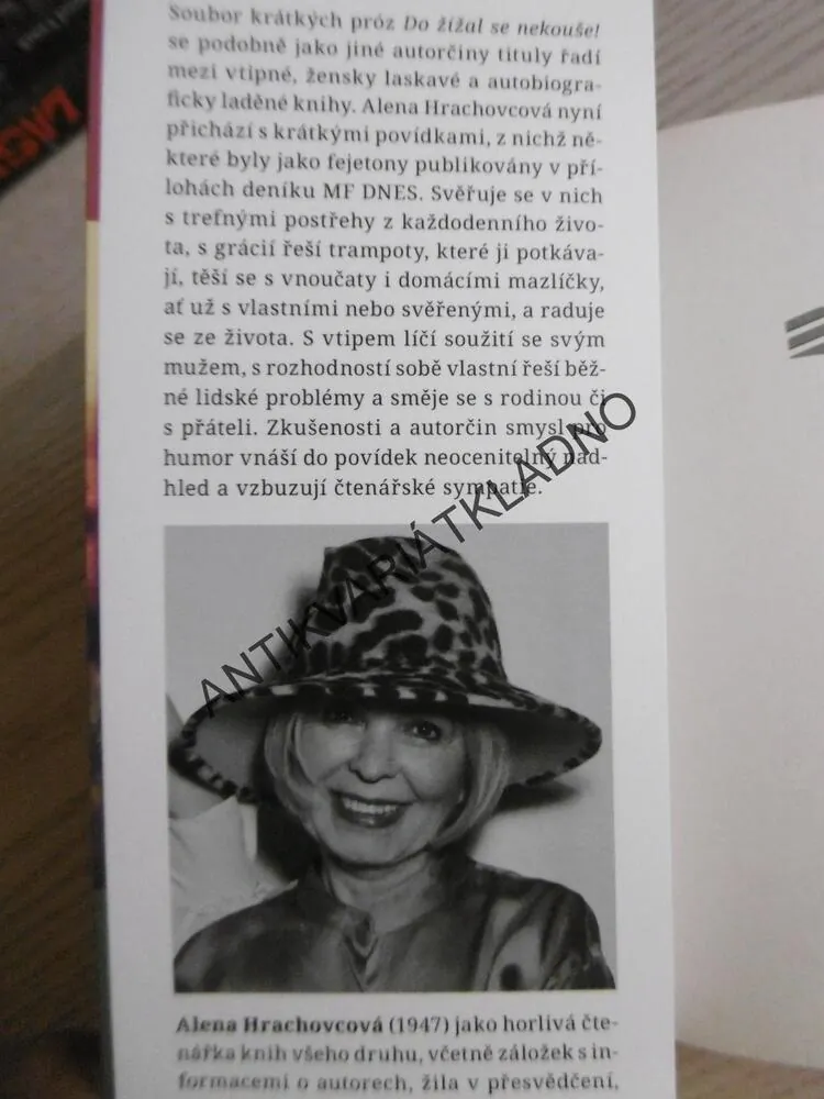 DO ŽÍŽAL SE NEKOUŠE!, ALENA HRACHOVCOVÁ, **an