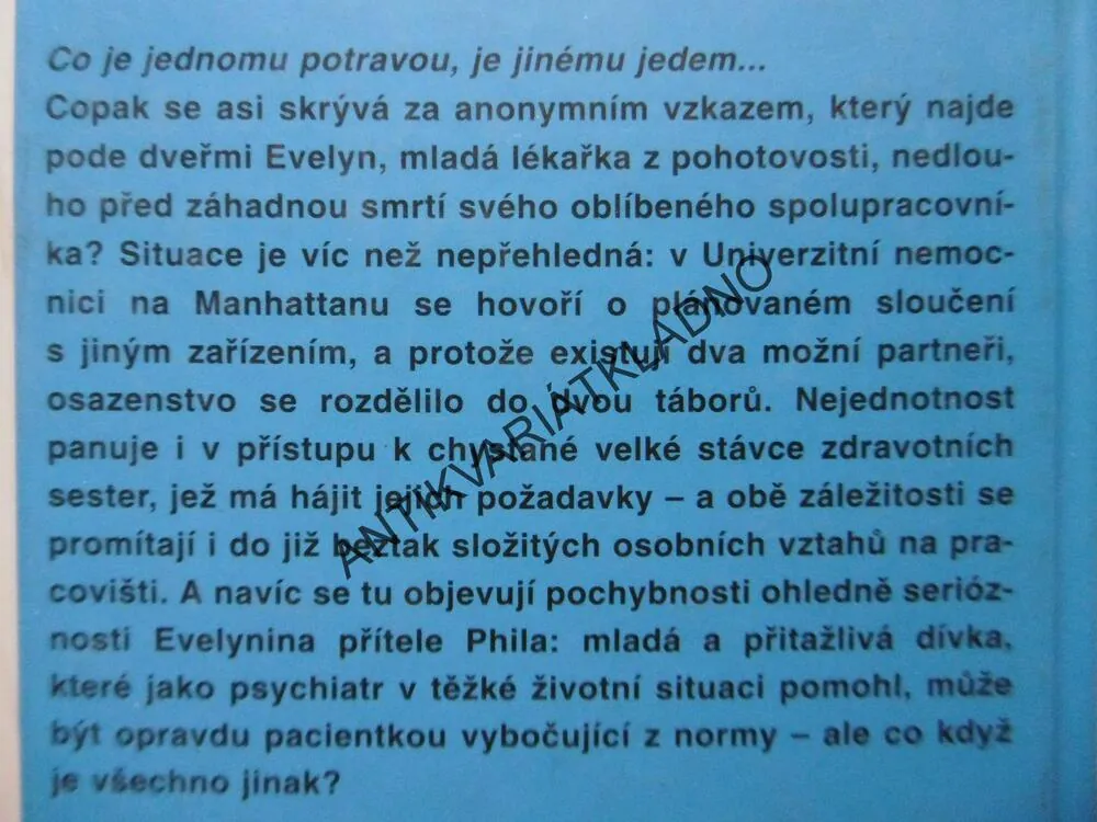NEPŘIROZENÁ SMRT, LEAH RUTH ROBINSONOVÁ, **an