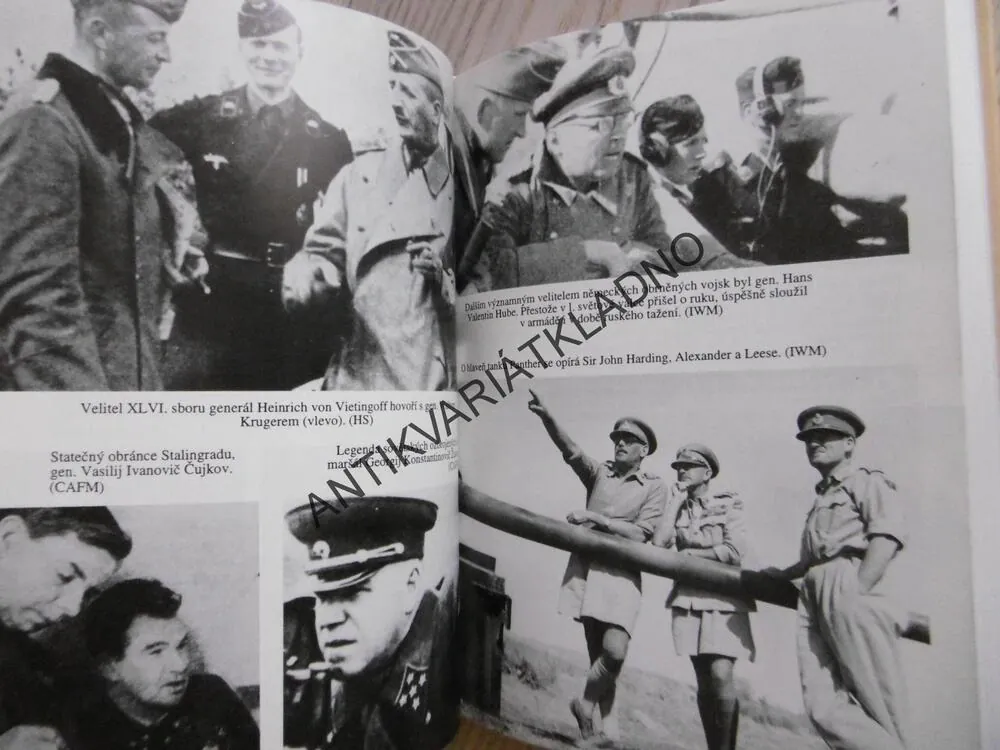 VELITELÉ TANKOVÝCH VOJSK, GEORGE FORTY, **an
