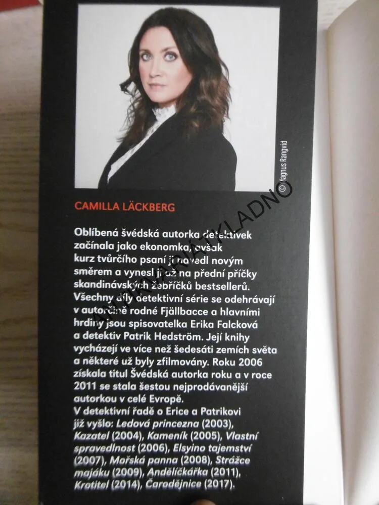LEDOVÁ PRINCEZNA, CAMILLA LÄCKBERG, **an