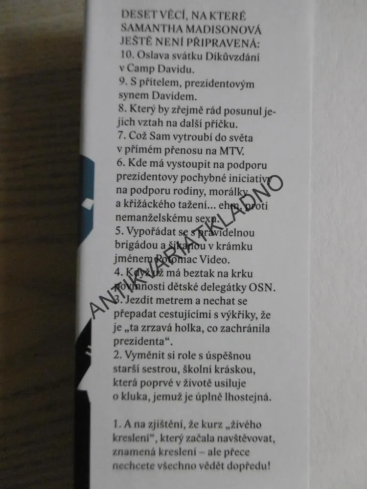 HRDNIKA ŘÍKÁ ANO, MAG CABOTOVÁ, **an