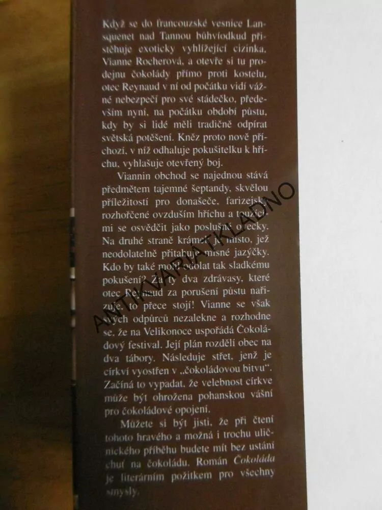 ČOKOLÁDA, JOANNE HARRIS, **an