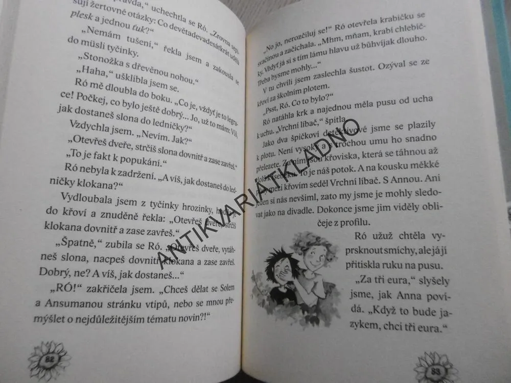 LOLA NOVINÁŘKOU, ISABEL ABEDIOVÁ, **an