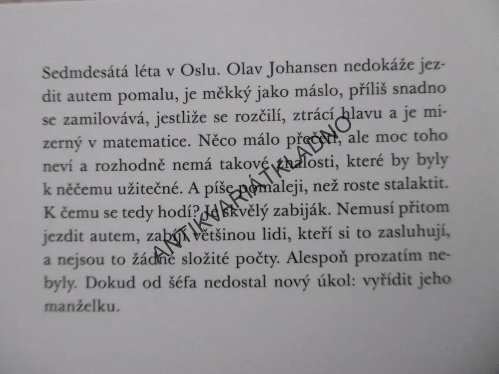 KREV NA SNĚHU, JO NESBO, **an
