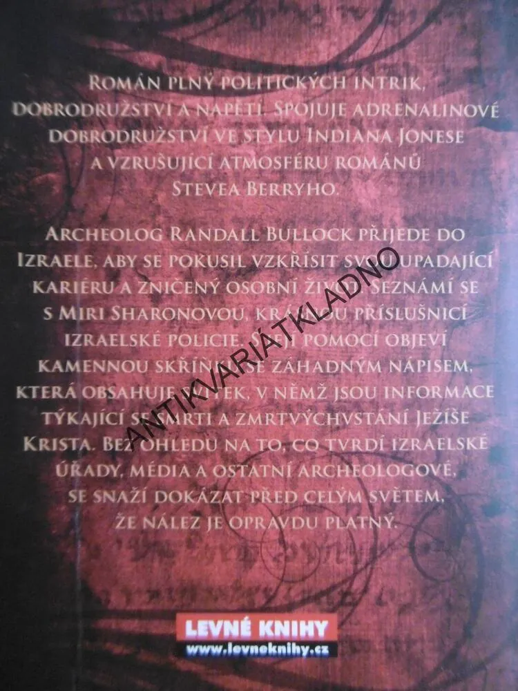 TAJEMNÁ HROBKA, BOB HOSTETLER, **an