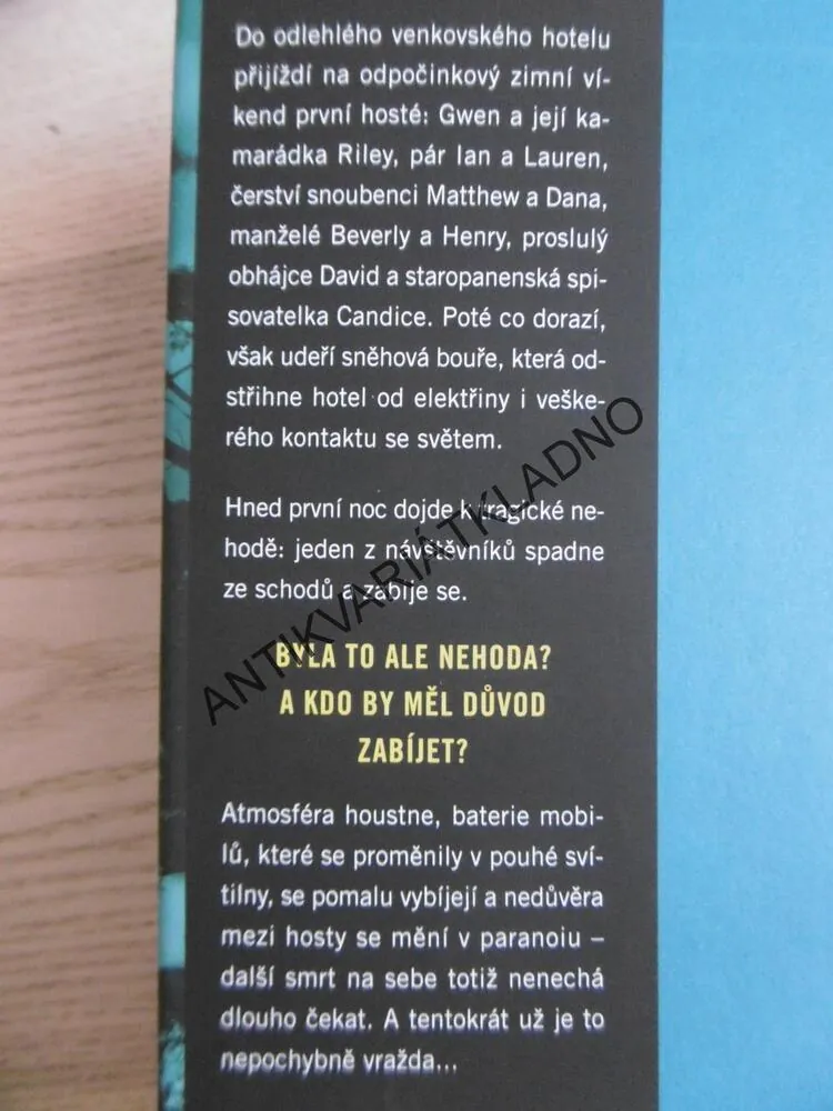 NEVÍTANÝ HOST, SHARI LAPENA, **an