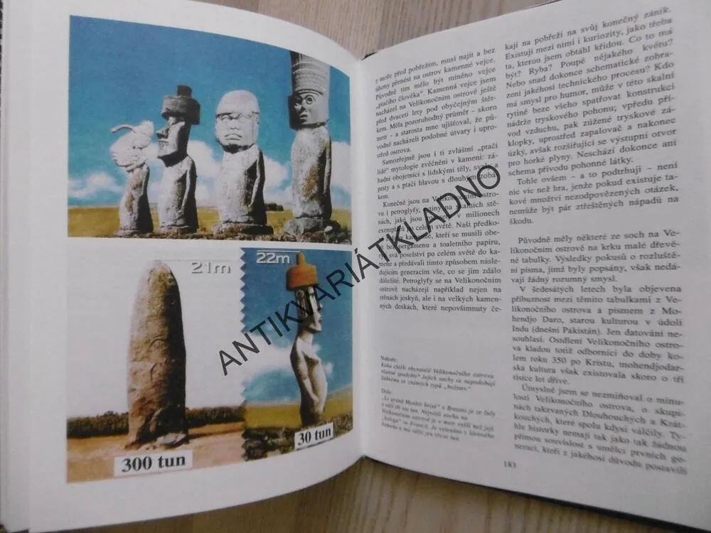 KOSMICKÉ LETY VE STAROVĚKU, ERICH VON DÄNIKEN, **an