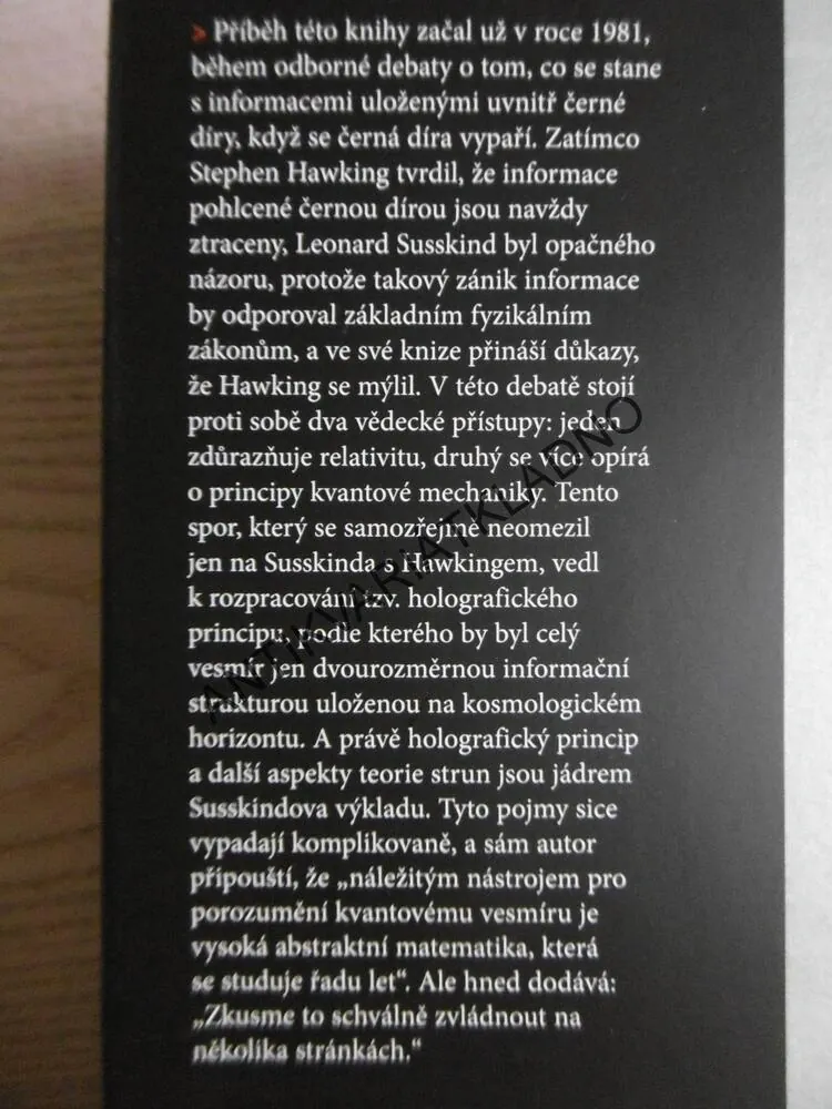 VÁLKA O ČERNÉ DÍRY, LEONARD SUSSKIND, **an