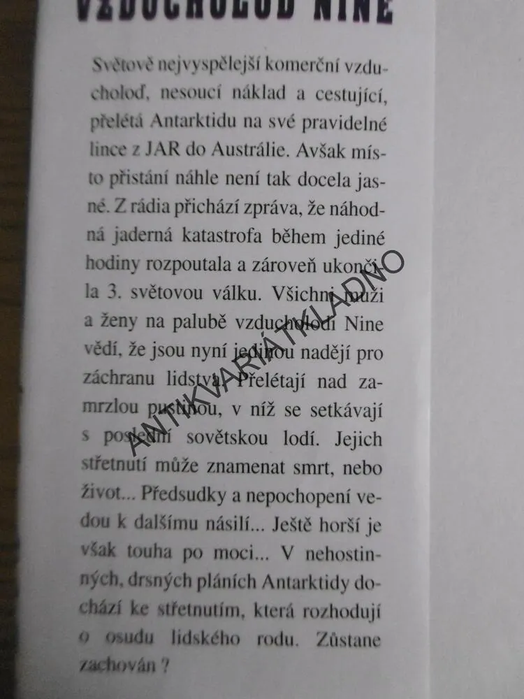 VZDUCHOLOĎ NINE, THOMAS BLOCK, **an