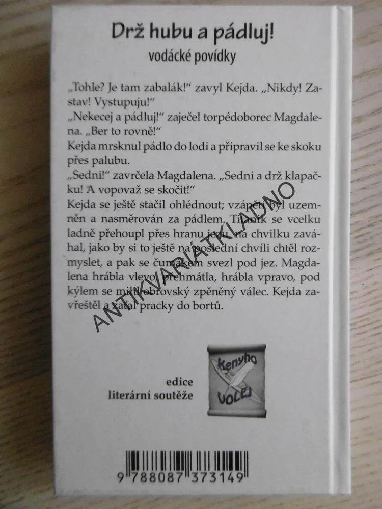 DRŽ HUBU A PÁDLUJ!, **an