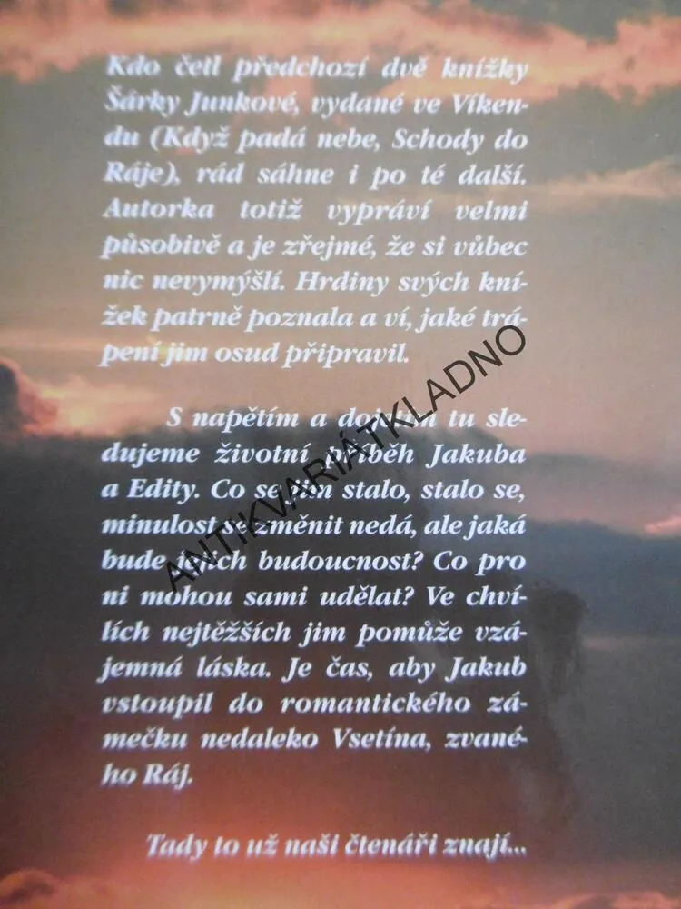 SEJDEME SE V NEBI, ŠÁRKA JUNKOVÁ, **an