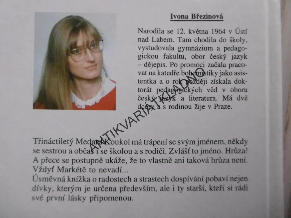 ZRCÁTKO PRO MARKÉTU, IVONA BŘEZINOVÁ, **an