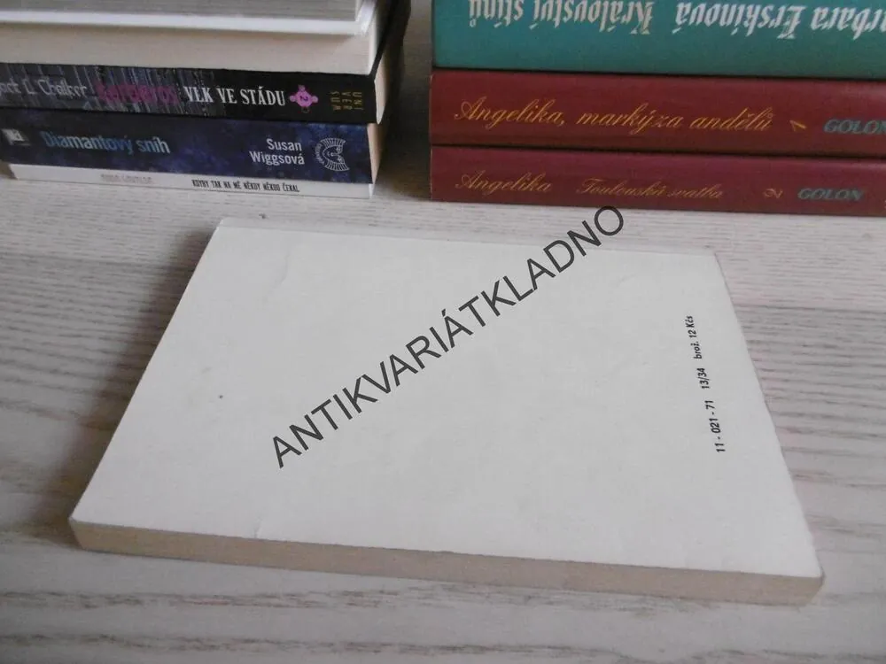 SITTAFORDSKÁ ZÁHADA, AGATHA CHRISTIE, **an
