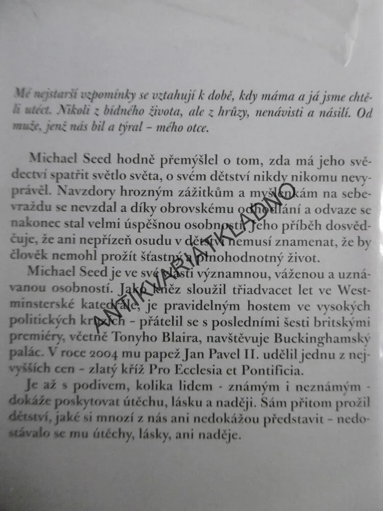 BEZ LÁSKY A NADĚJE, MICHAEL SEED, **an