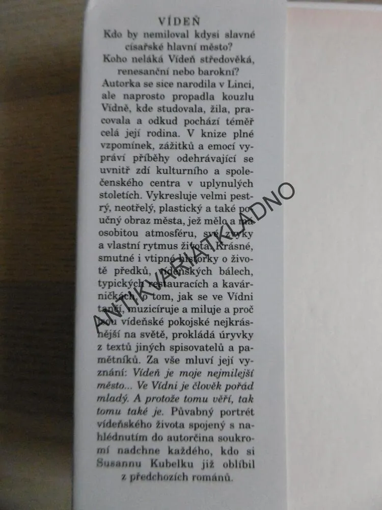 V RYTMU VALČÍKU, SUSANNA KUBELKA, **an