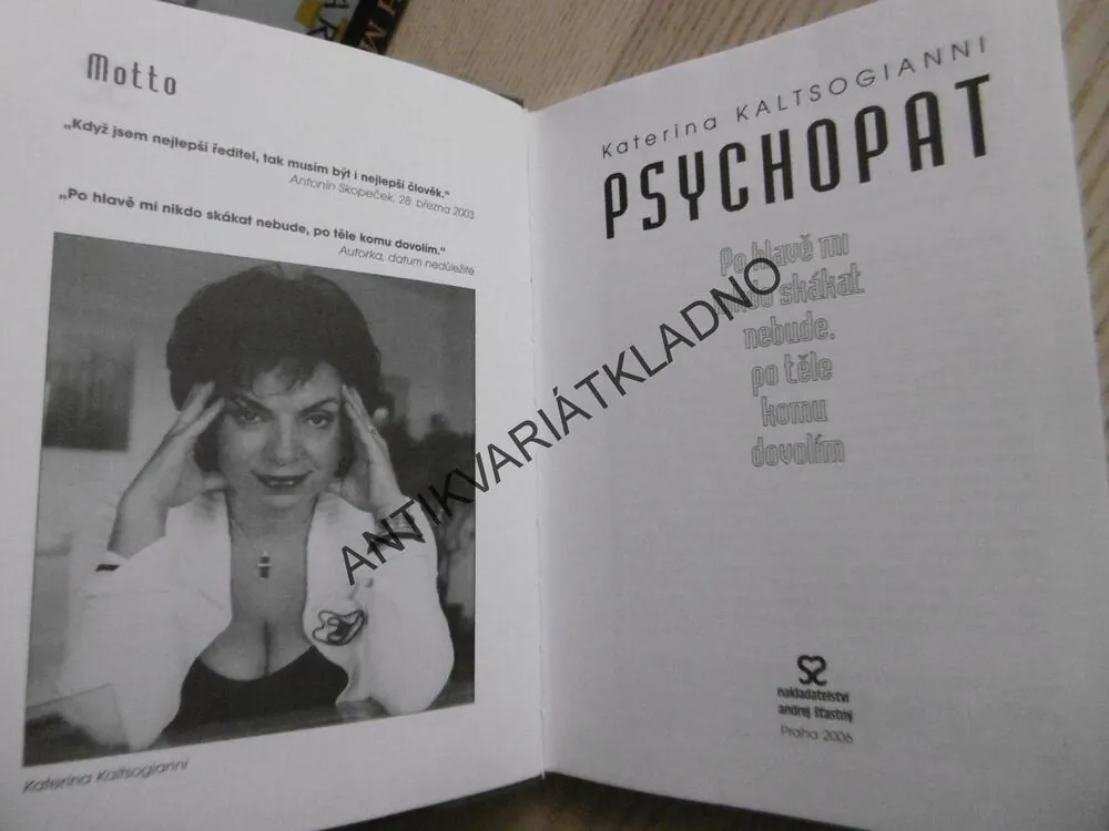 PSYCHOPAT, KATERINA KALTSOGIANNI, **an