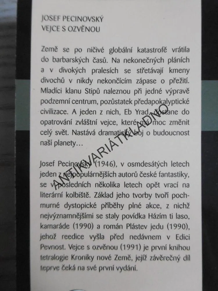 VEJCE S OZVĚNOU, POSVÁTNÁ LARVA, JOSEF PECINOVSKÝ, 2 DÍLY, **an