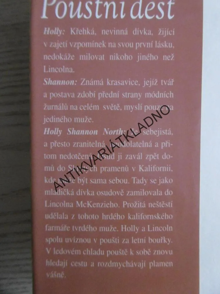POUŠTNÍ DÉSŤ, ELIZABETH LOWELLOVÁ, **an