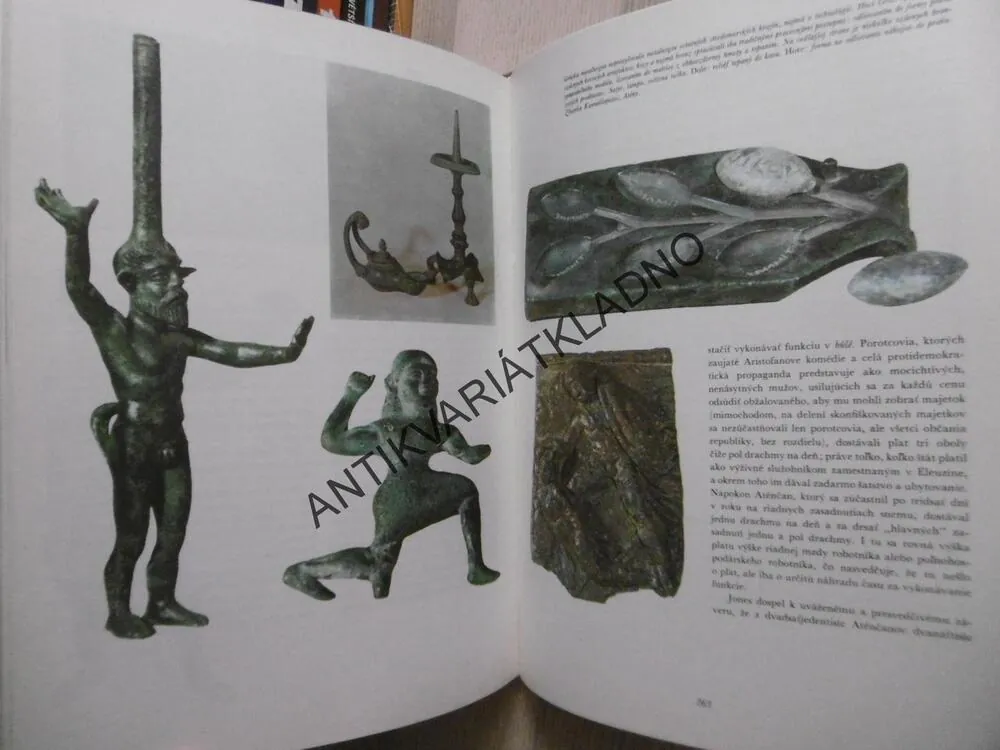 KLASICKÉ ATÉNY, KOLEKTIV AUTORŮ, **an