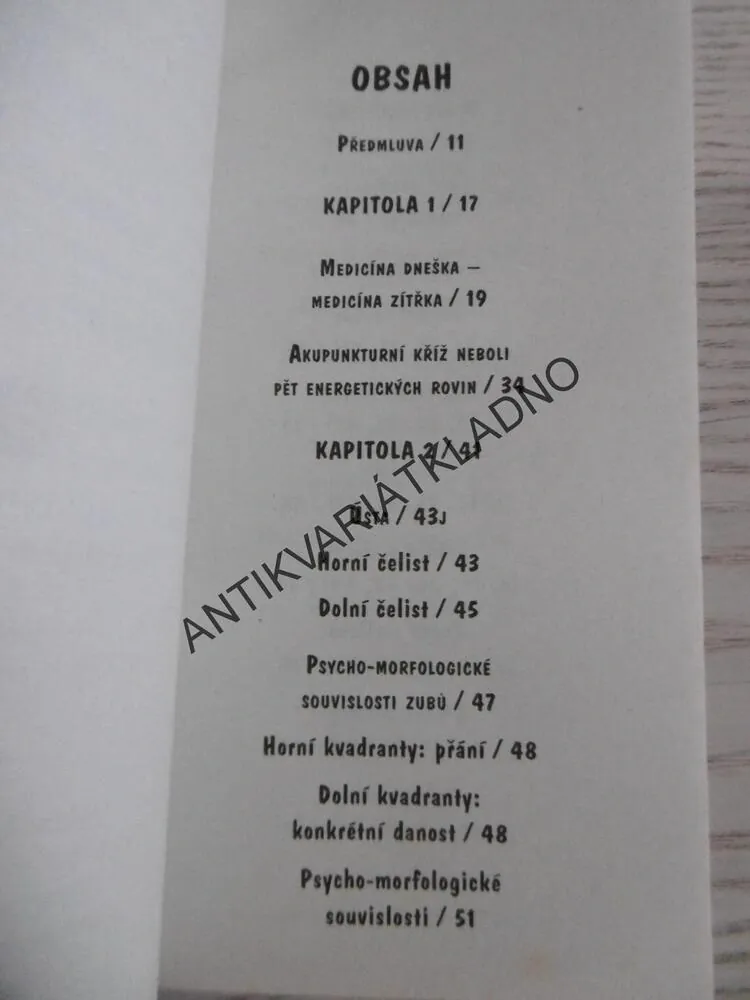 CO O NÁS PROKAZUJÍ ZUBY, MICHÉLE CAFFIN, **an