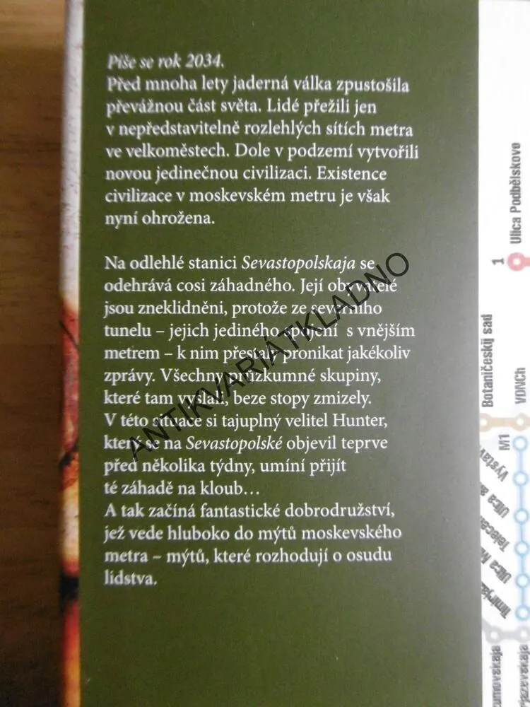 METRO 2034, DMITRY GLUKHOVSKY, APOKALYPTICKÝ BESTSELLER. **an