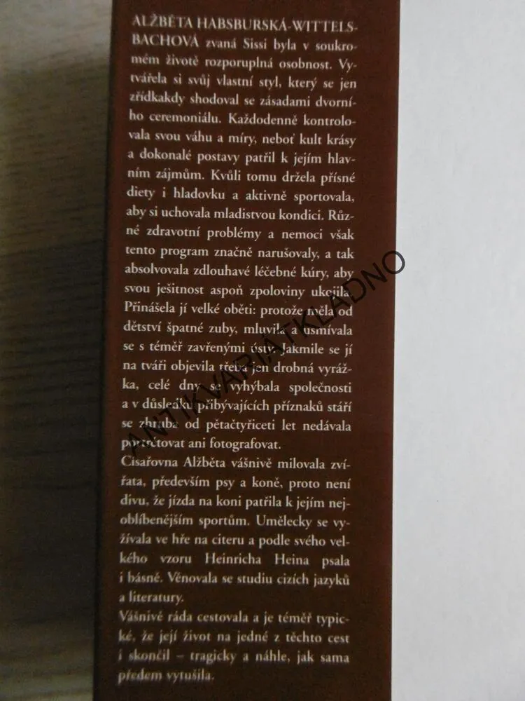KORUNU SNÍMÁM Z UNAVENÉ HLAVY, G. PRASCHLOVÁ-BICHLEROVÁ, J. CACHÉE, **an