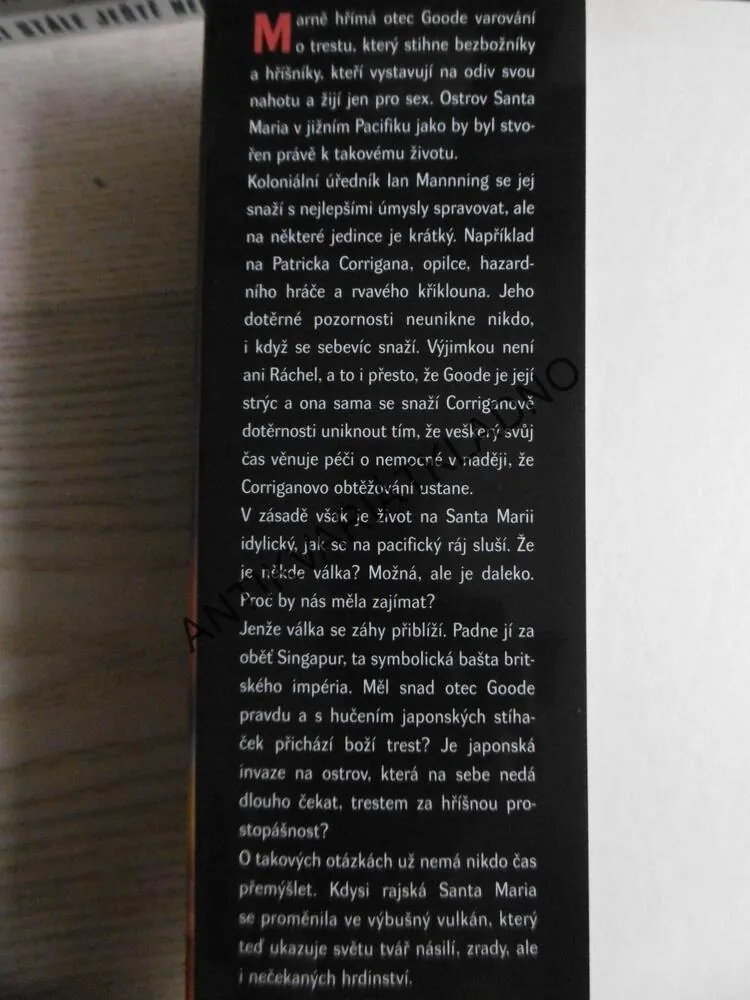 SMRTELNÝ POHLED, COLIN FALCONER, **an