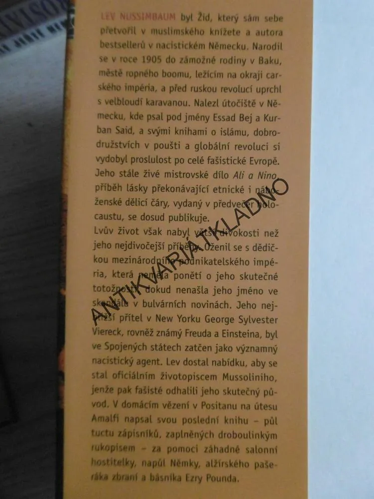 ORIENTALISTA, TOM REISS, **an