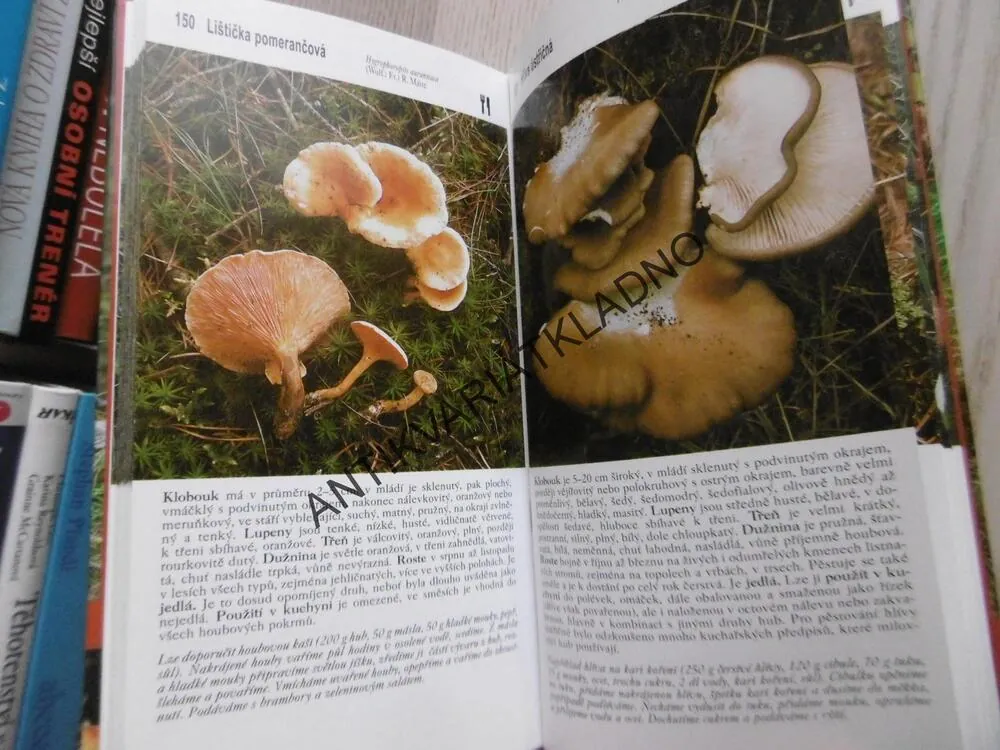 HOUBAŘSKÝ ATLAS, MIROSLAV SMOTLACHA, MAARIE A JOSEF ERHARTOVI, **an