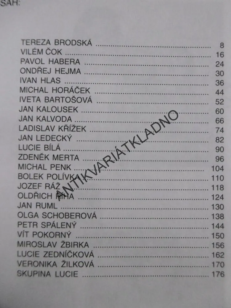 HVĚZDY V RINGU, **an