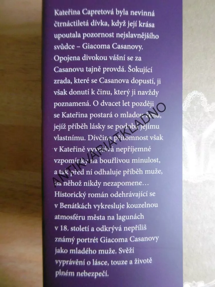 CASANOVA A JEHO UTAJENÁ ŽENA, BARBARA LYNN-DAVIS, **an