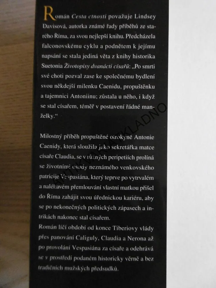 CESTA CTNOSTI, LINDSEY DAVISOVÁ, **an