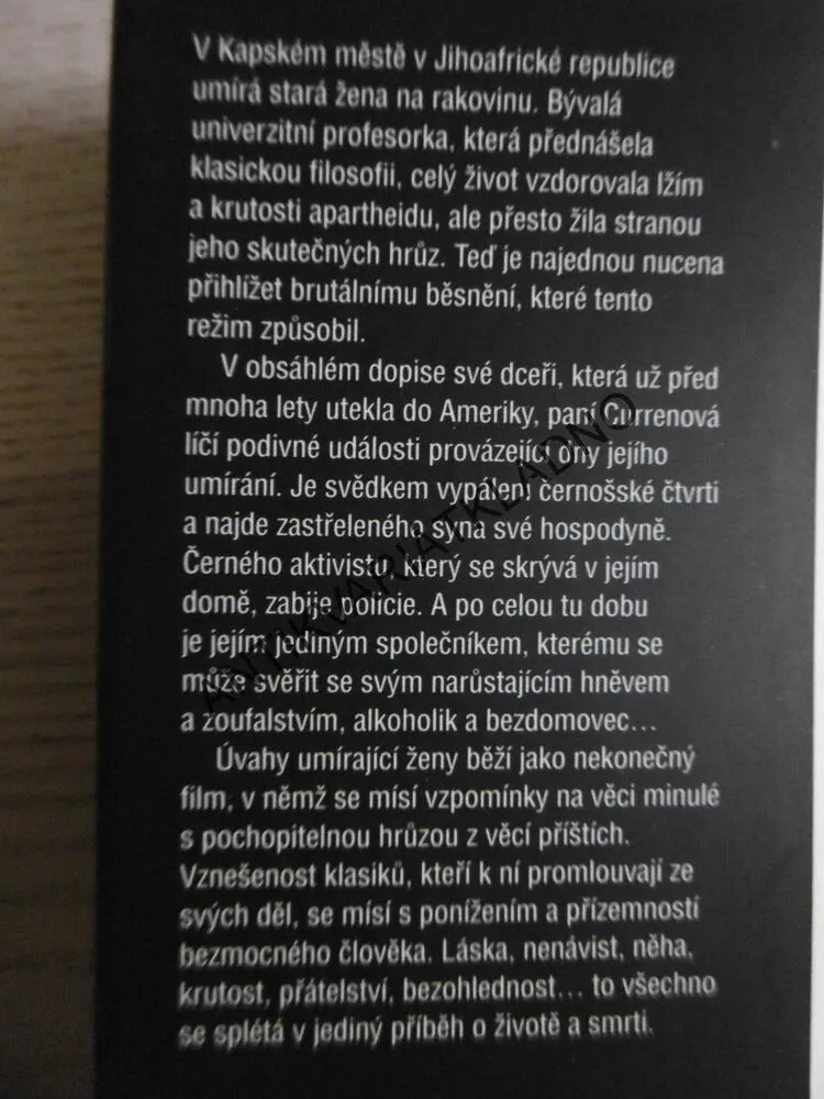 DOBA ŽELEZNÁ, JOHN MAXWELL COETZEE, **an