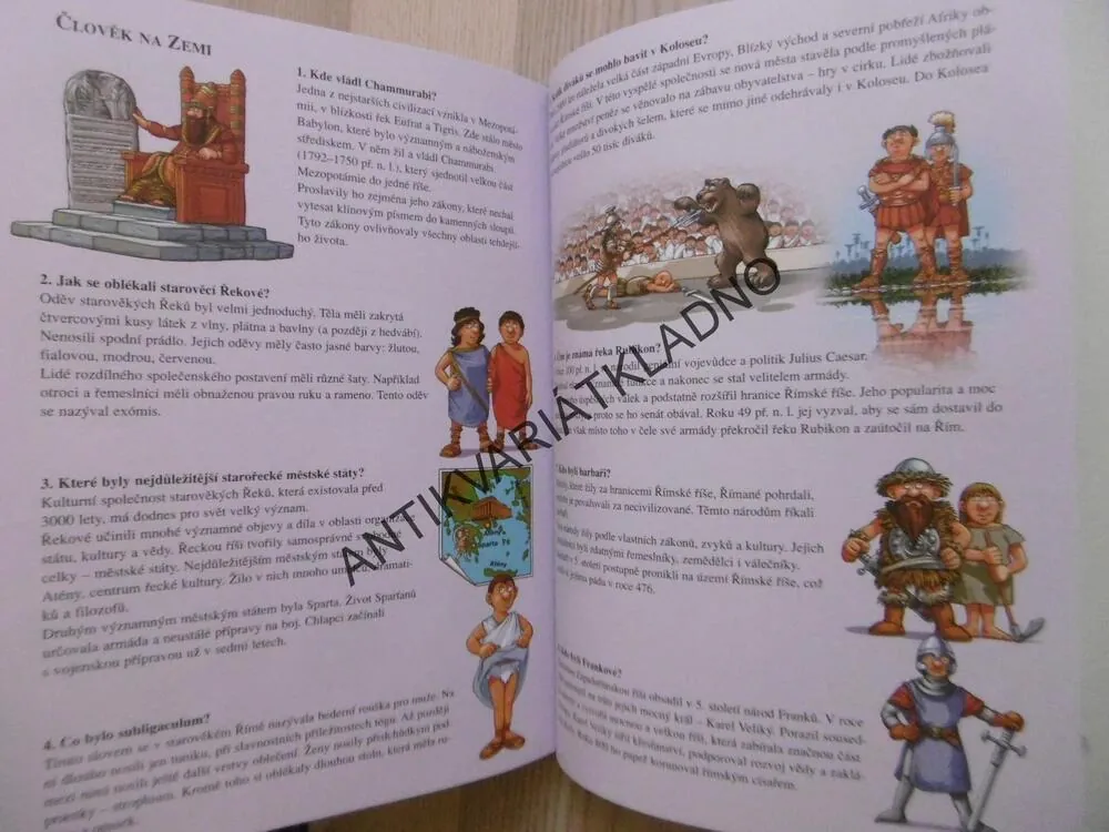 ZNÁŠ TO?, VELKÁ KNIHA OTÁZEK A ODPOVĚDÍ PRO MALÉ ŠKOLENÍ, **an