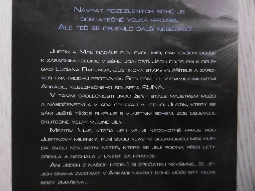 NESMRTELNÁ KORUNA, VĚKX2, RICHELLE MEAD, **an