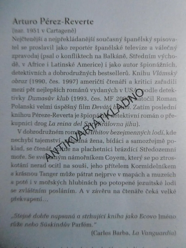 HŘBITOV BEZEJMENNÝCH LODÍ, ARTURO PÉREZ-REVERTE, **an