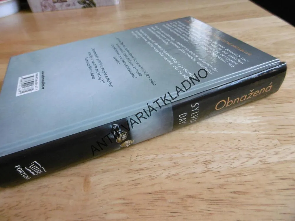 OBNAŽENÁ, CROSSFIRE SÉRIE 1., SYLVIA DAY, **an