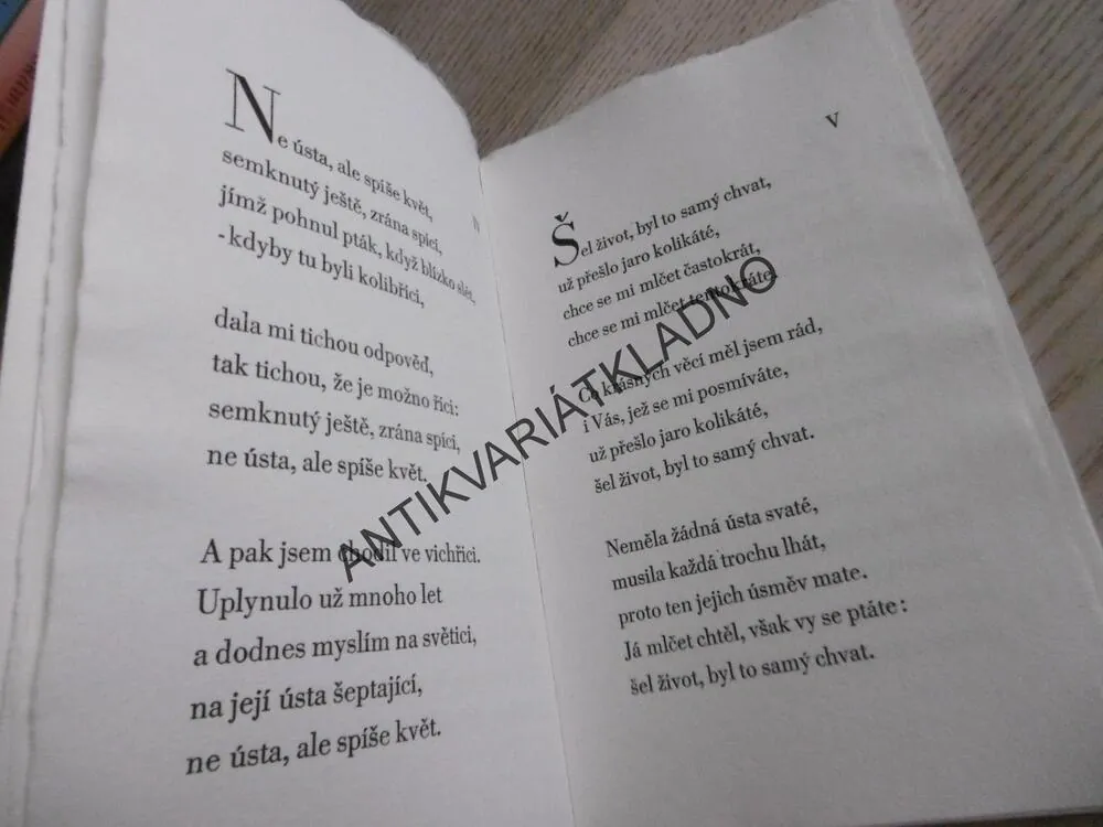 PRSTEN TŘEBOŇSKÉ MADONĚ, JAROSLAV SEIFERT