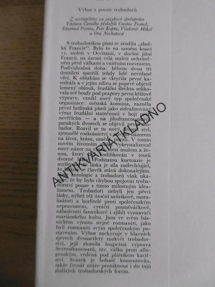 VZDÁLENÝ SLAVÍKŮV ZPĚV, VÝBOR Z POEZIE TROBADORŮ, **an