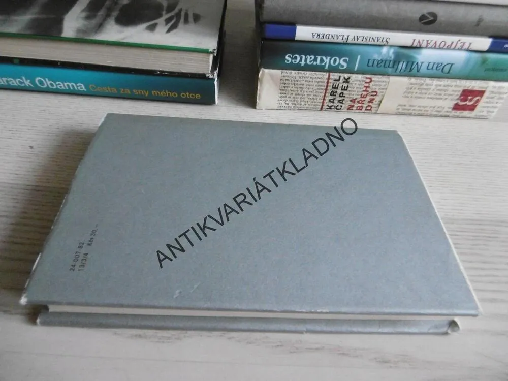 ZPRÁVA O TŘETÍ PLANETĚ, ARTHUR C. CLARKE, **an