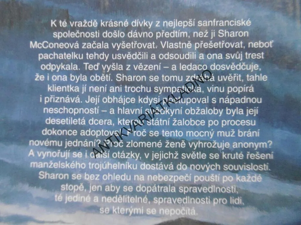 MRTVÁ MĚLA MINCE NA OČÍCH, MARCIA MULLEROVÁ,,  **an